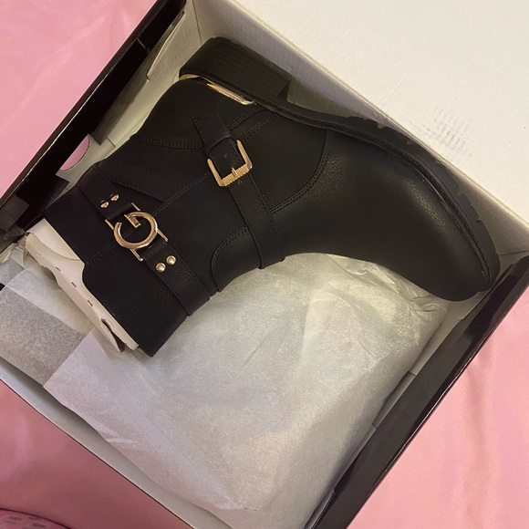 Womens Guess Boots - Picture 2 of 6